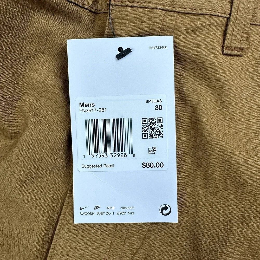 Nike Club Woven Cargo Shorts Mens Size 30 British Tan FN3517-281 Ripstop Utility